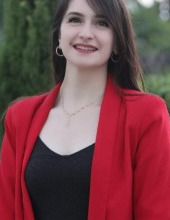 לינה עזאיזה